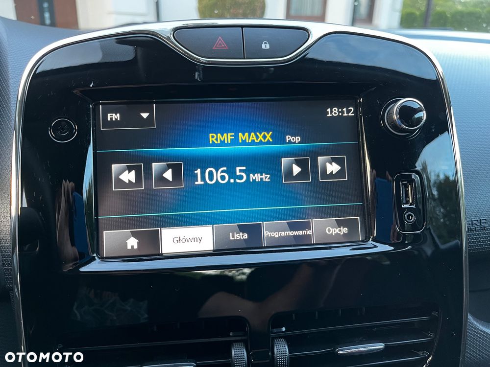 Renault Clio - 14