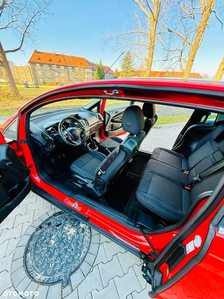 Ford B-MAX - 22