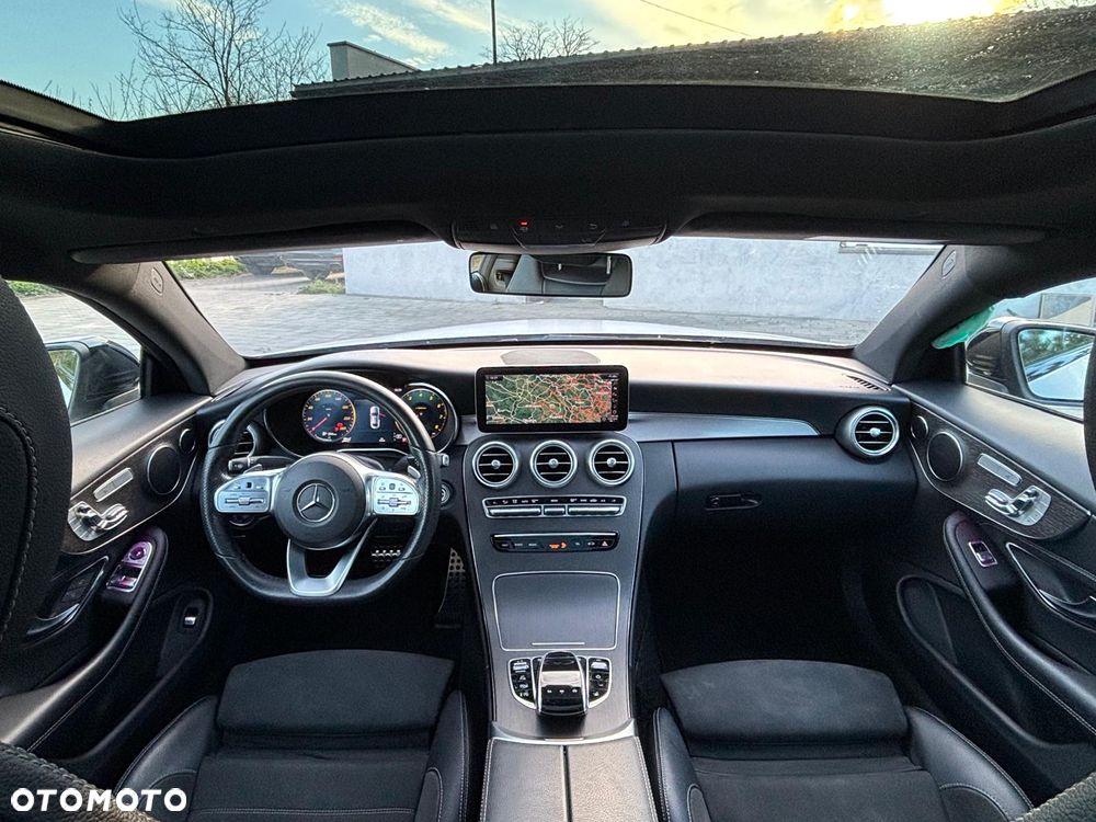 Mercedes-Benz Klasa C 300 9G-TRONIC AMG Line Plus - 35