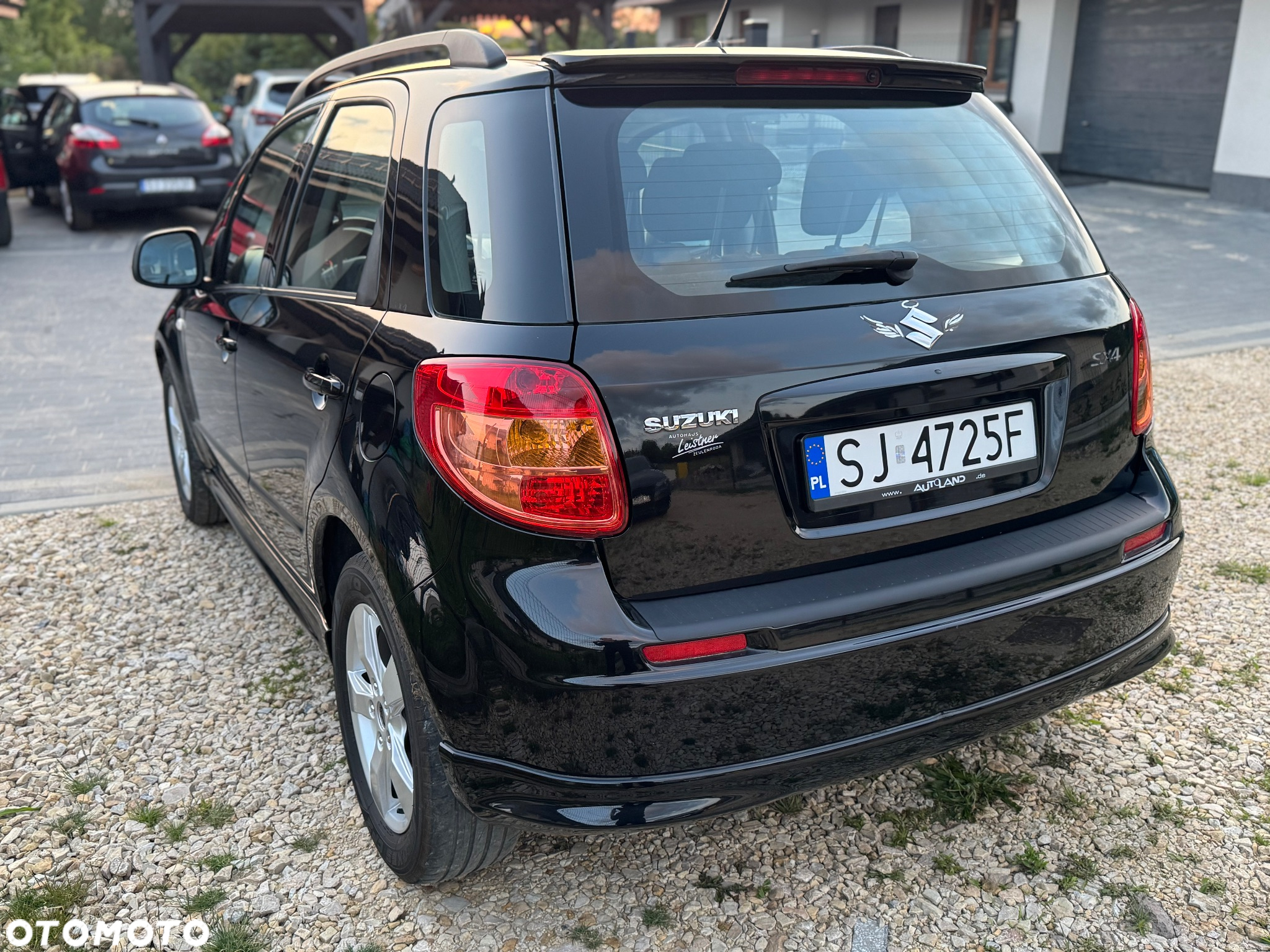 Suzuki SX4 1.6 Comfort Plus - 12
