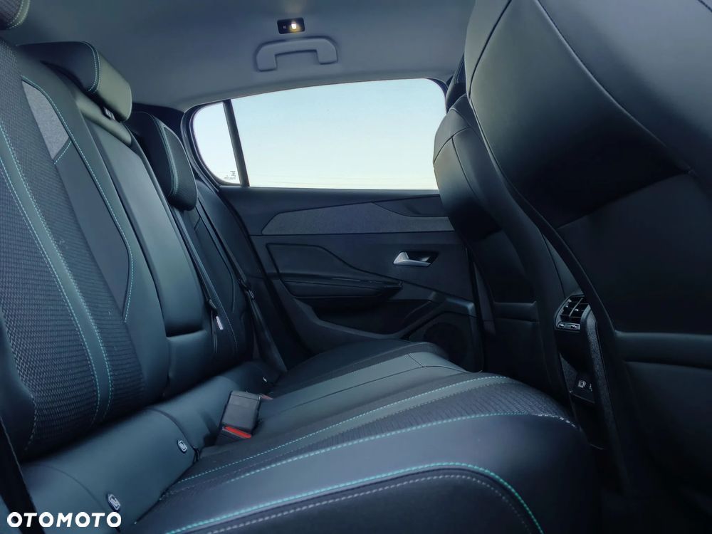Peugeot 308 BlueHDi 130 EAT8 Active Pack - 37
