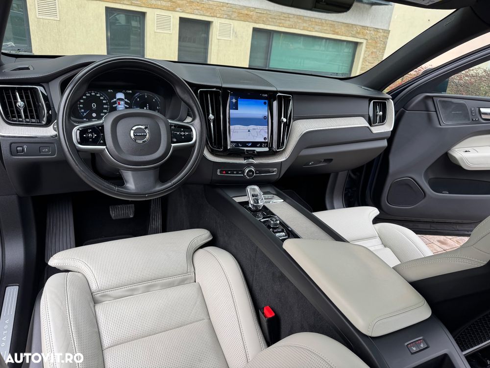 Volvo XC 60 D5 AWD Inscription - 29