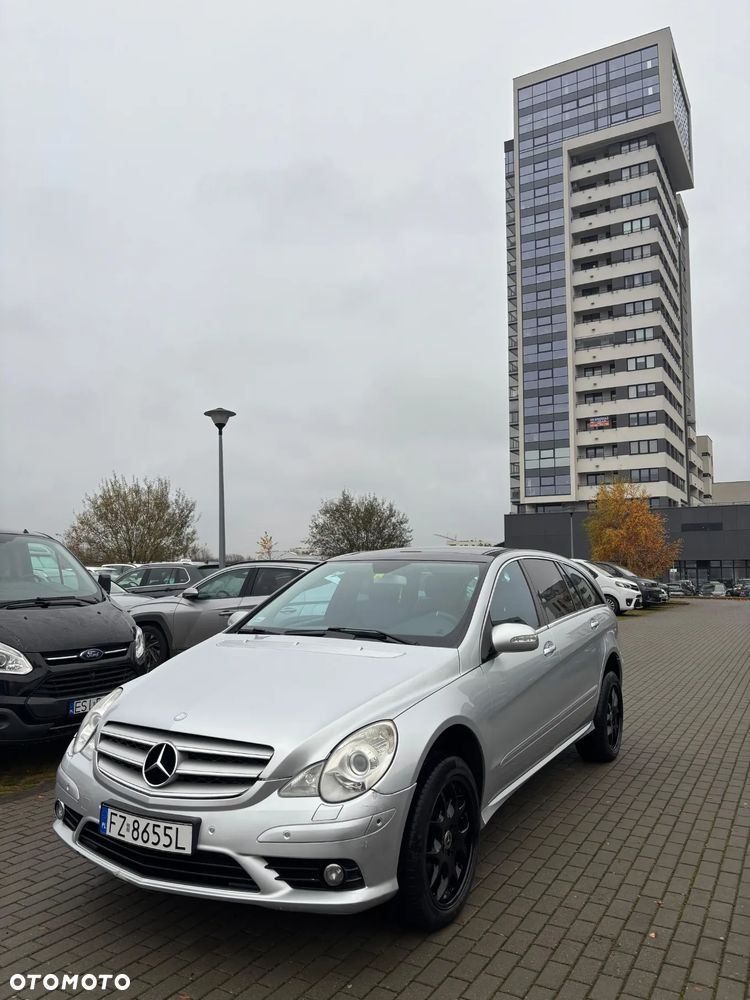 Mercedes-Benz Klasa R - 1