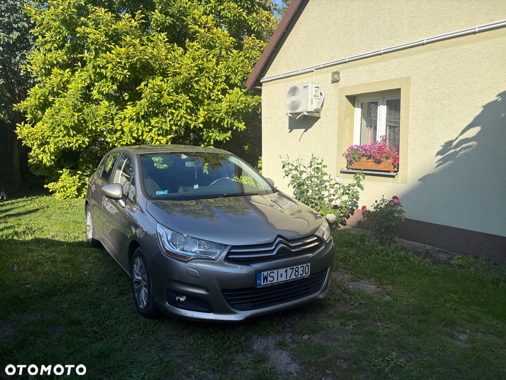 Citroën C4 1.4 VTi Attraction - 1