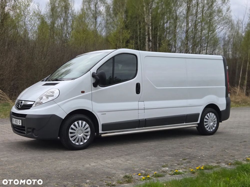 Opel Vivaro - 2