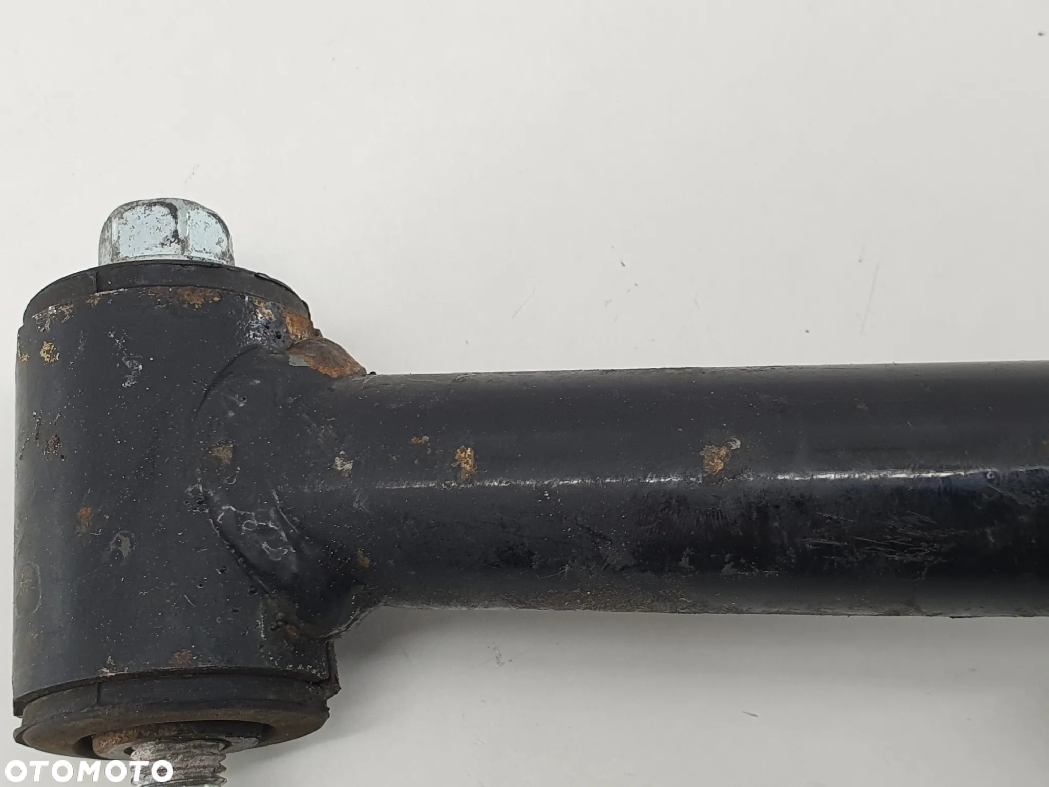 WAHACZ LEWY PRZOD DOLNY SMC 700 ARGON JUMBO 700 - 12