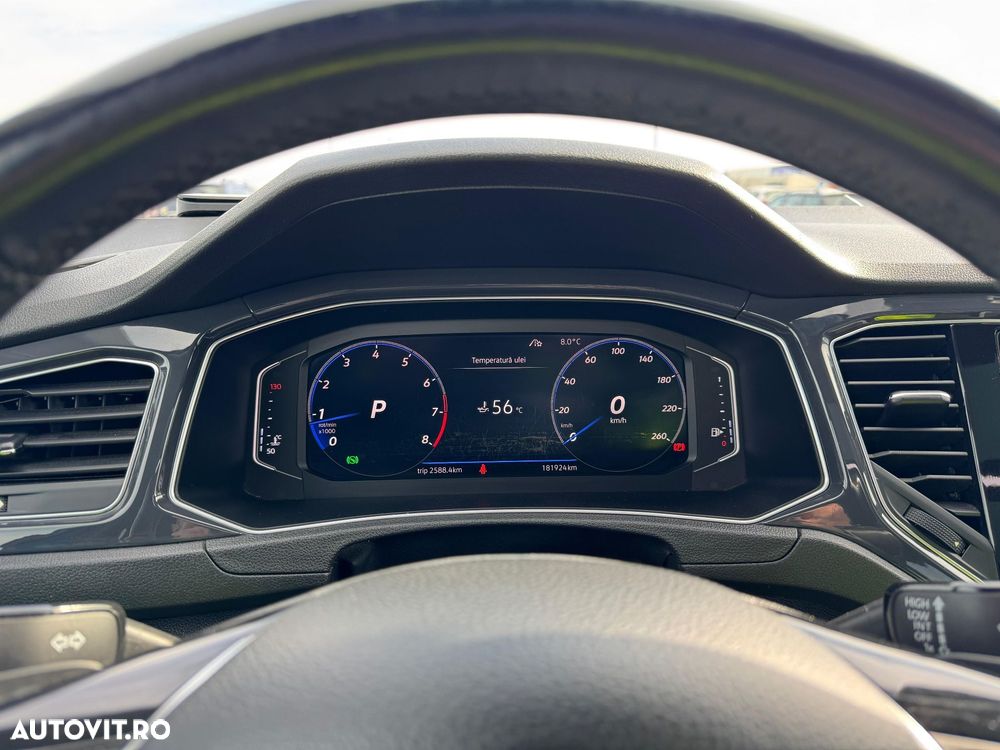 Volkswagen T-Roc - 26