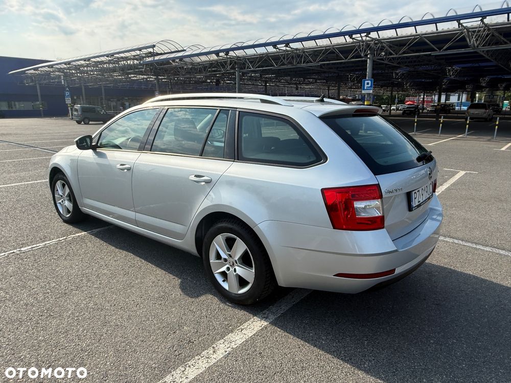 Skoda Octavia 1.6 TDI SCR Ambition - 3