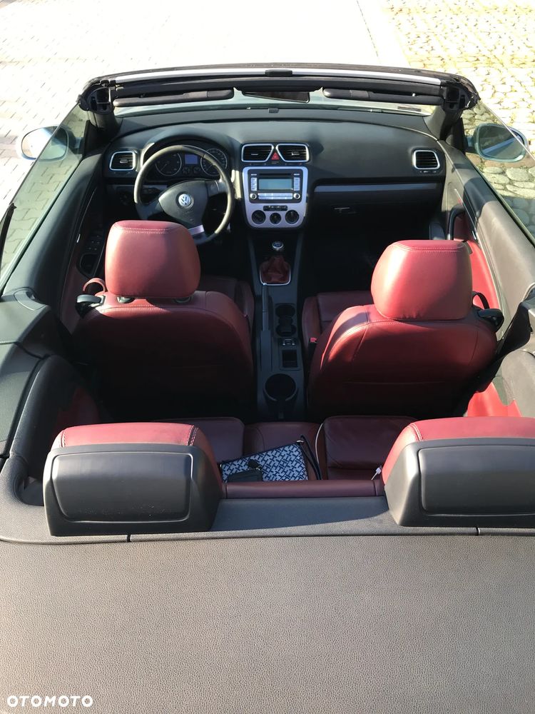 Volkswagen Eos - 14