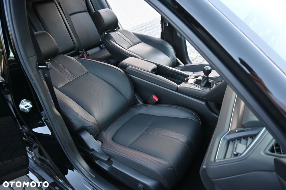 Honda Civic 1.0 i-VTEC Turbo Executive Sport Line - 20