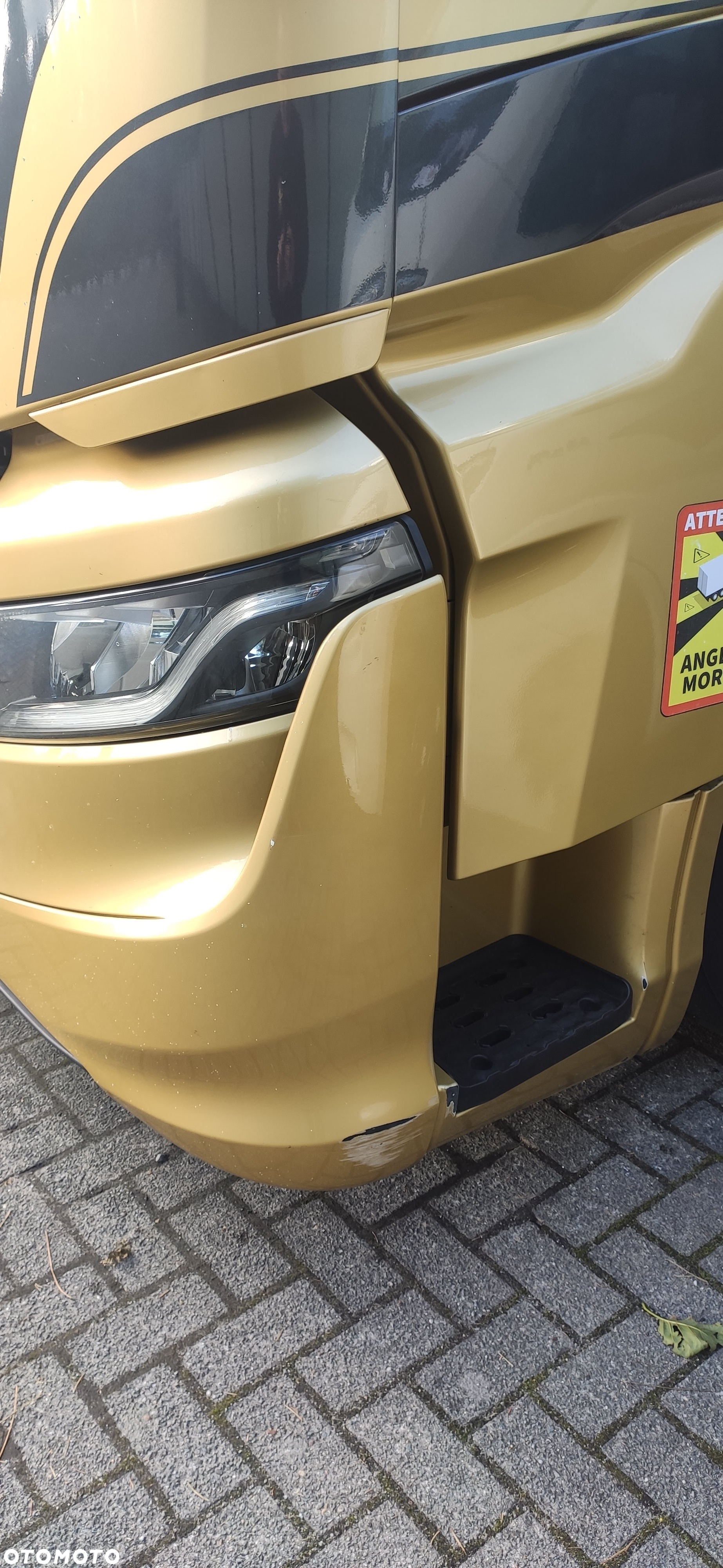 Iveco S-WAY - 11