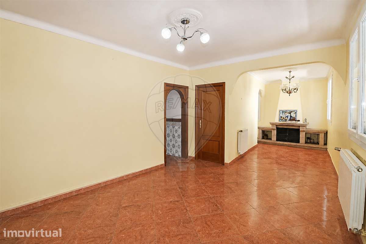 Moradia T4 para venda - Grande imagem: 2/9