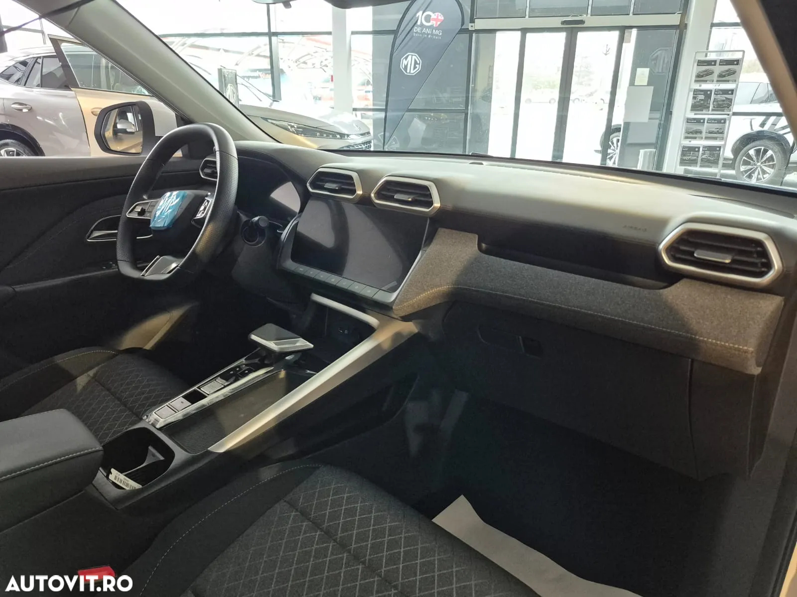 MG ZS HEV 1.5 GSI AT Explore - 6