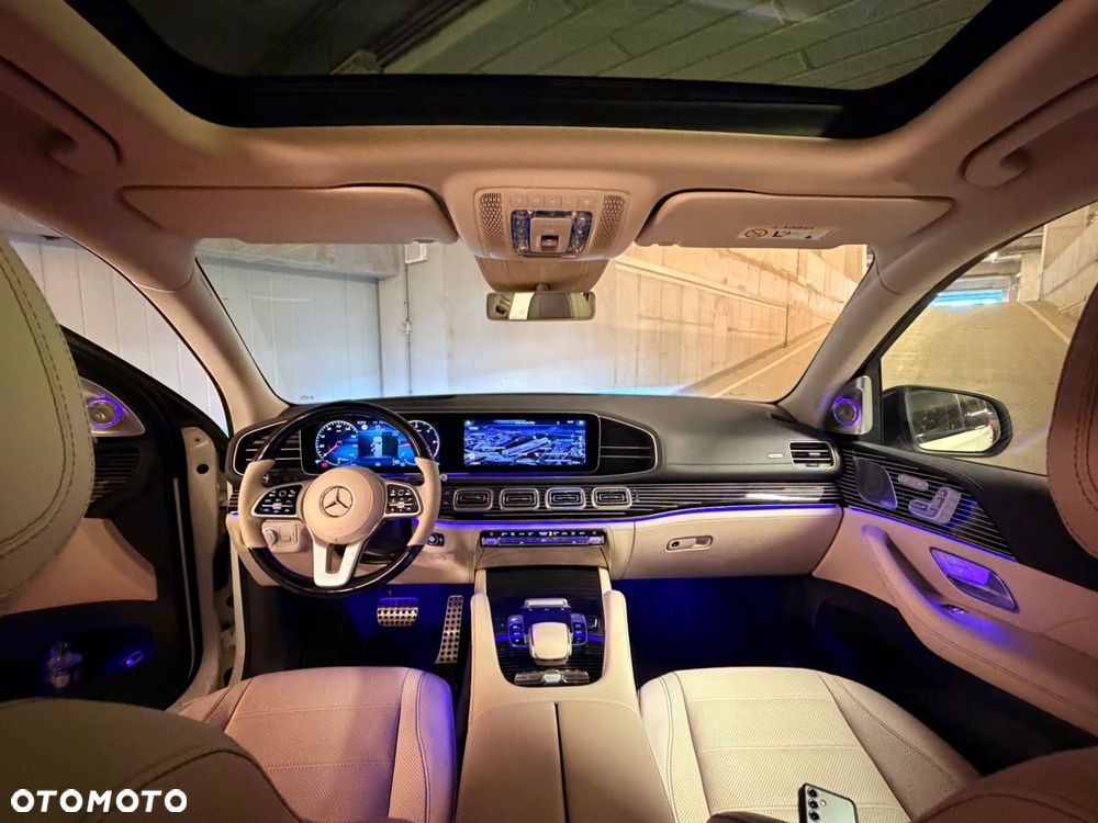 Mercedes-Benz GLS - 15