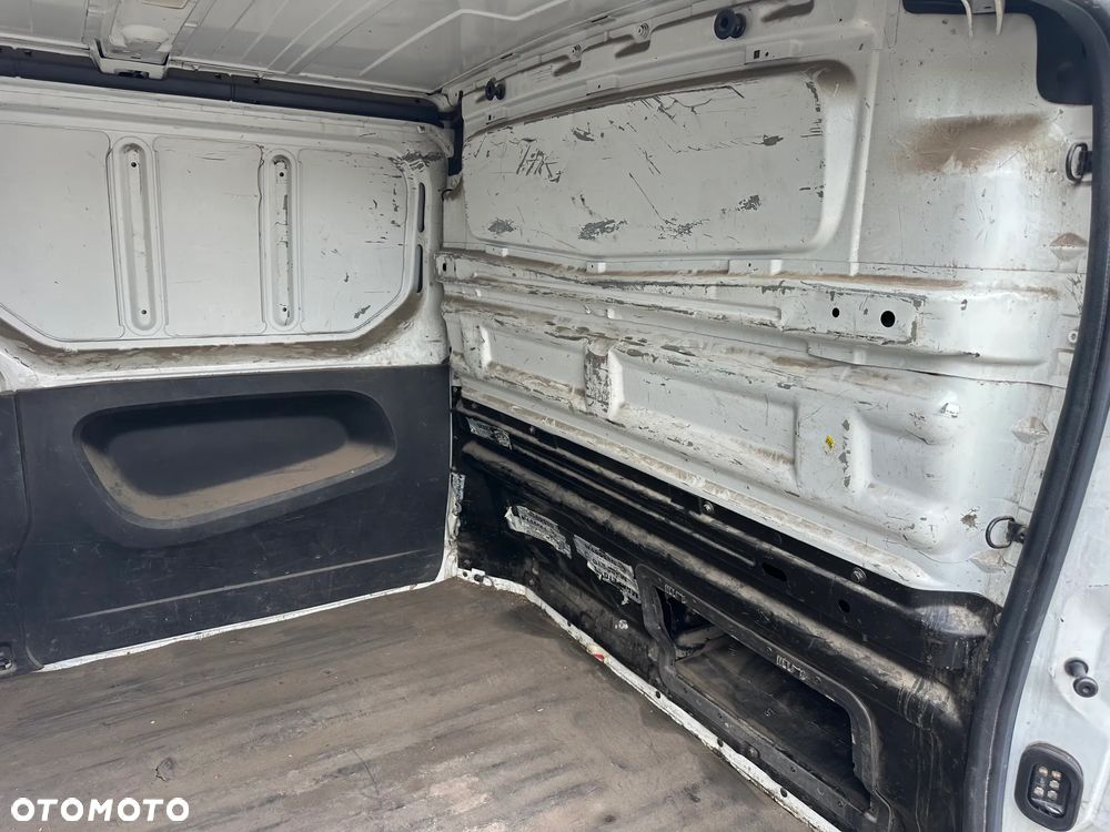 Renault Trafic - 9
