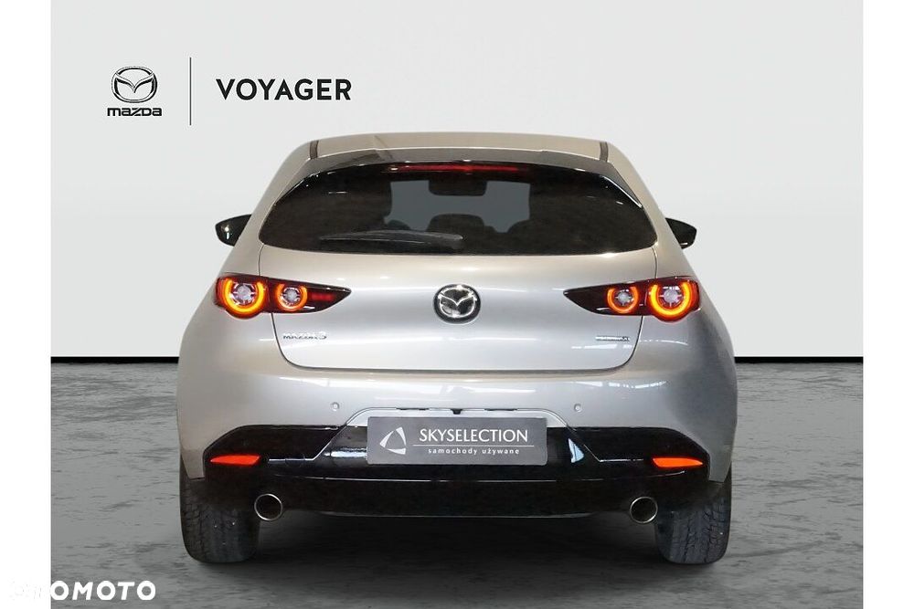 Mazda 3 - 4