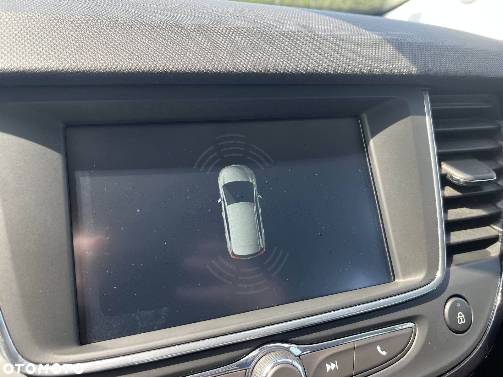 Opel Crossland X - 29