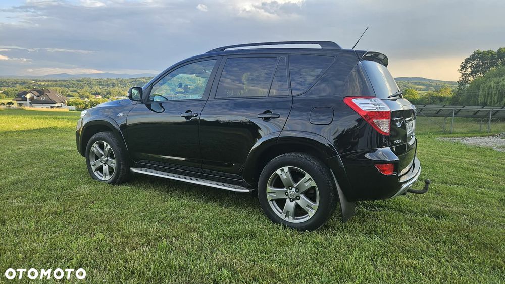 Toyota RAV4 2.2 D-CAT 2010 - 7
