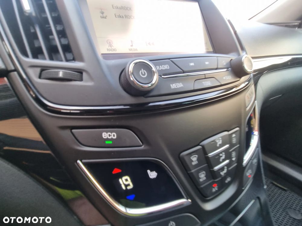 Opel Insignia 1.4 T Cosmo S&S - 39