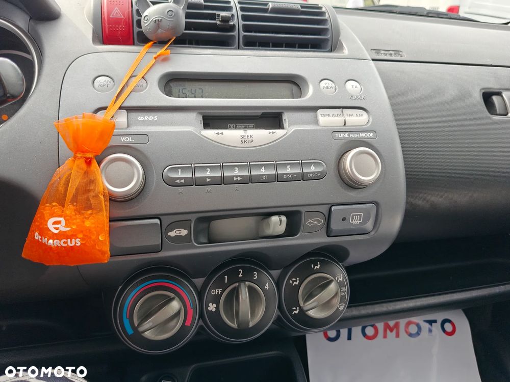 Honda Jazz 1.4 ES - 23