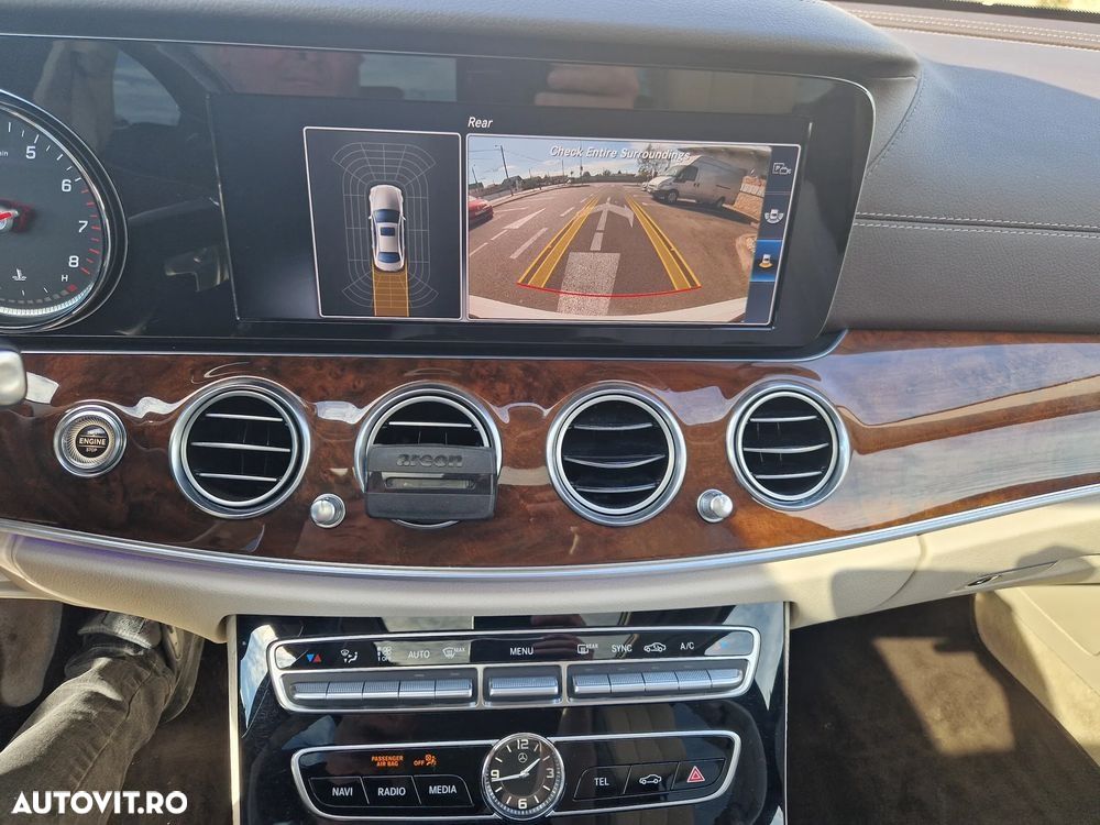 Mercedes-Benz E 300 9G-TRONIC Exclusive - 13