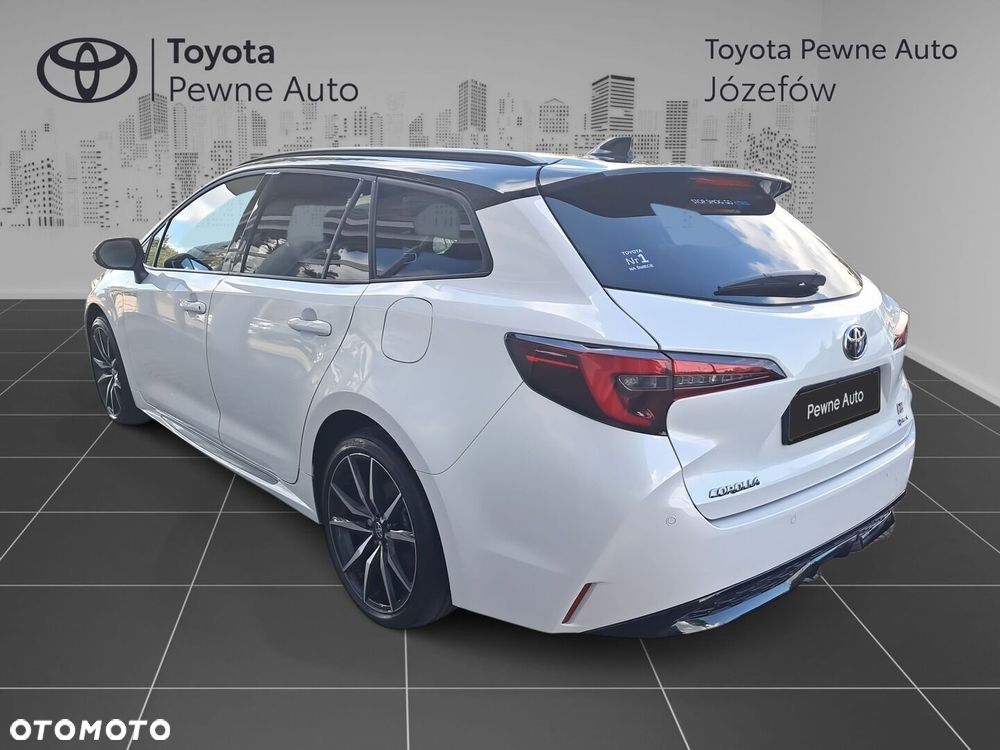 Toyota Corolla 2.0 Hybrid GR Sport - 3