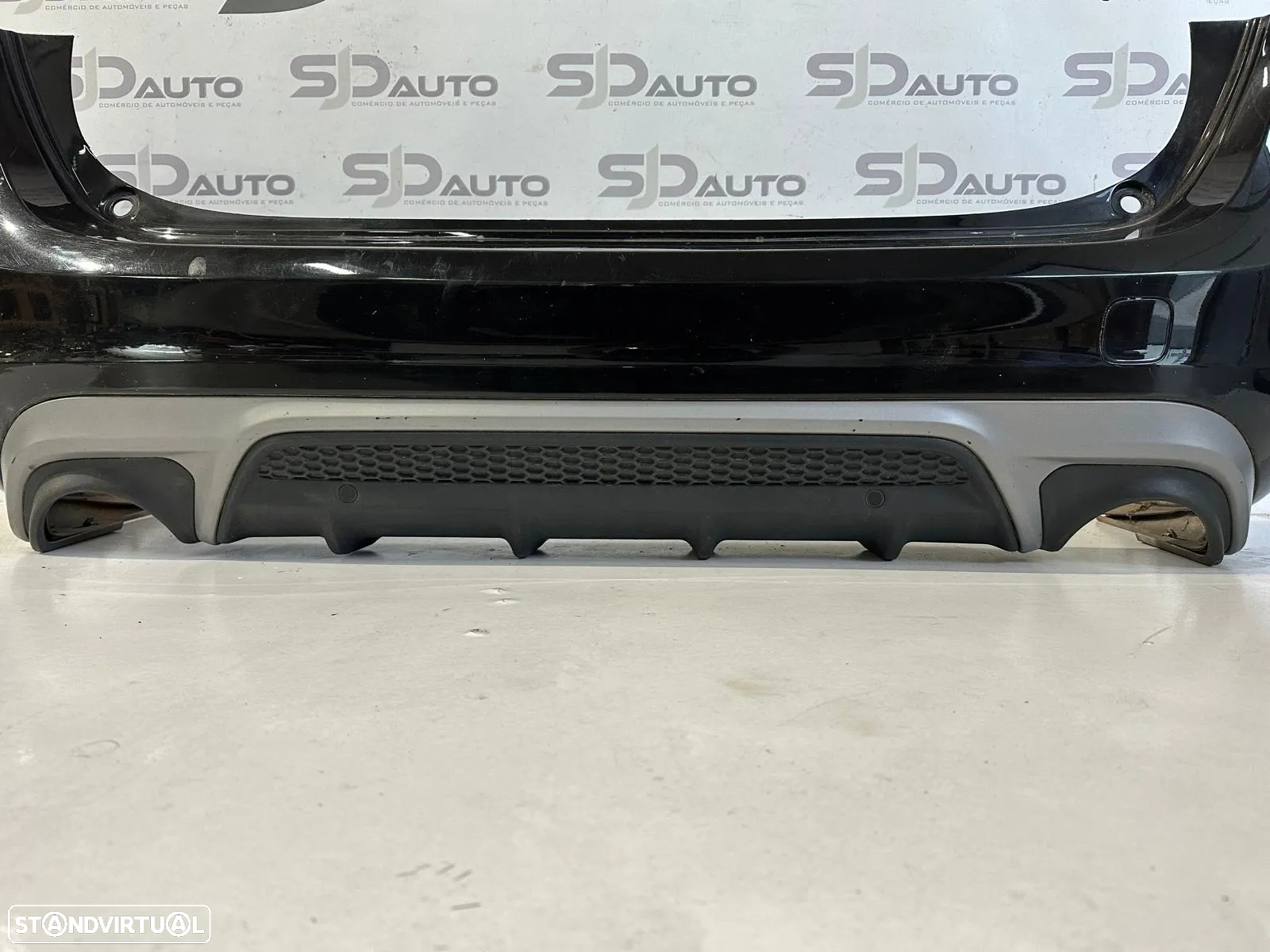 Parachoques Trás R-Design - Volvo V60 (2016) - 2