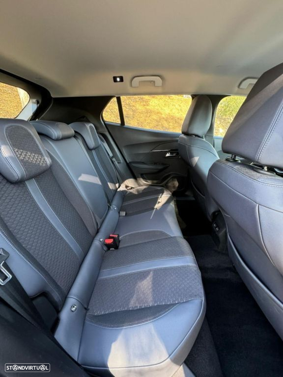 Peugeot 2008 1.5 BlueHDi Allure EAT8 - 17