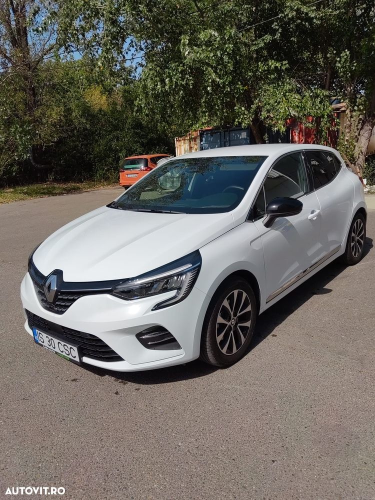 Renault Clio V E-Tech 145 Techno - 2
