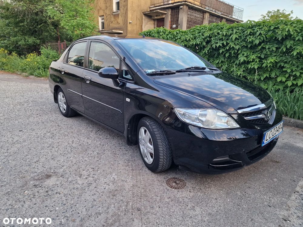 Honda City 1.4 Comfort - 3