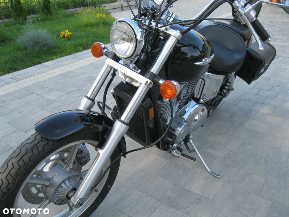 Honda Shadow - 10