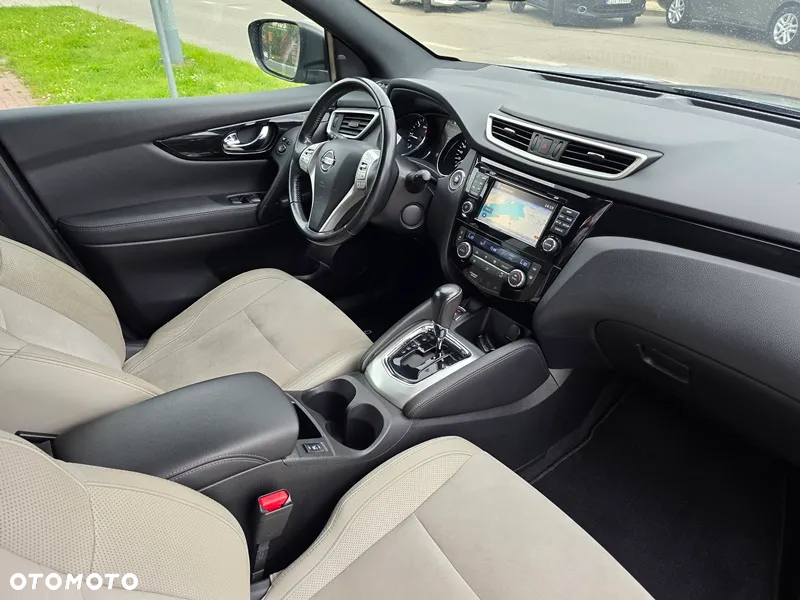 Nissan Qashqai 1.6 DCi Tekna Xtronic EU6 - 38