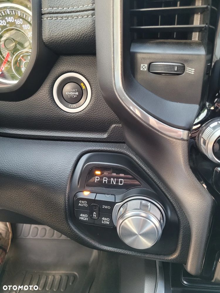 RAM 1500 - 16
