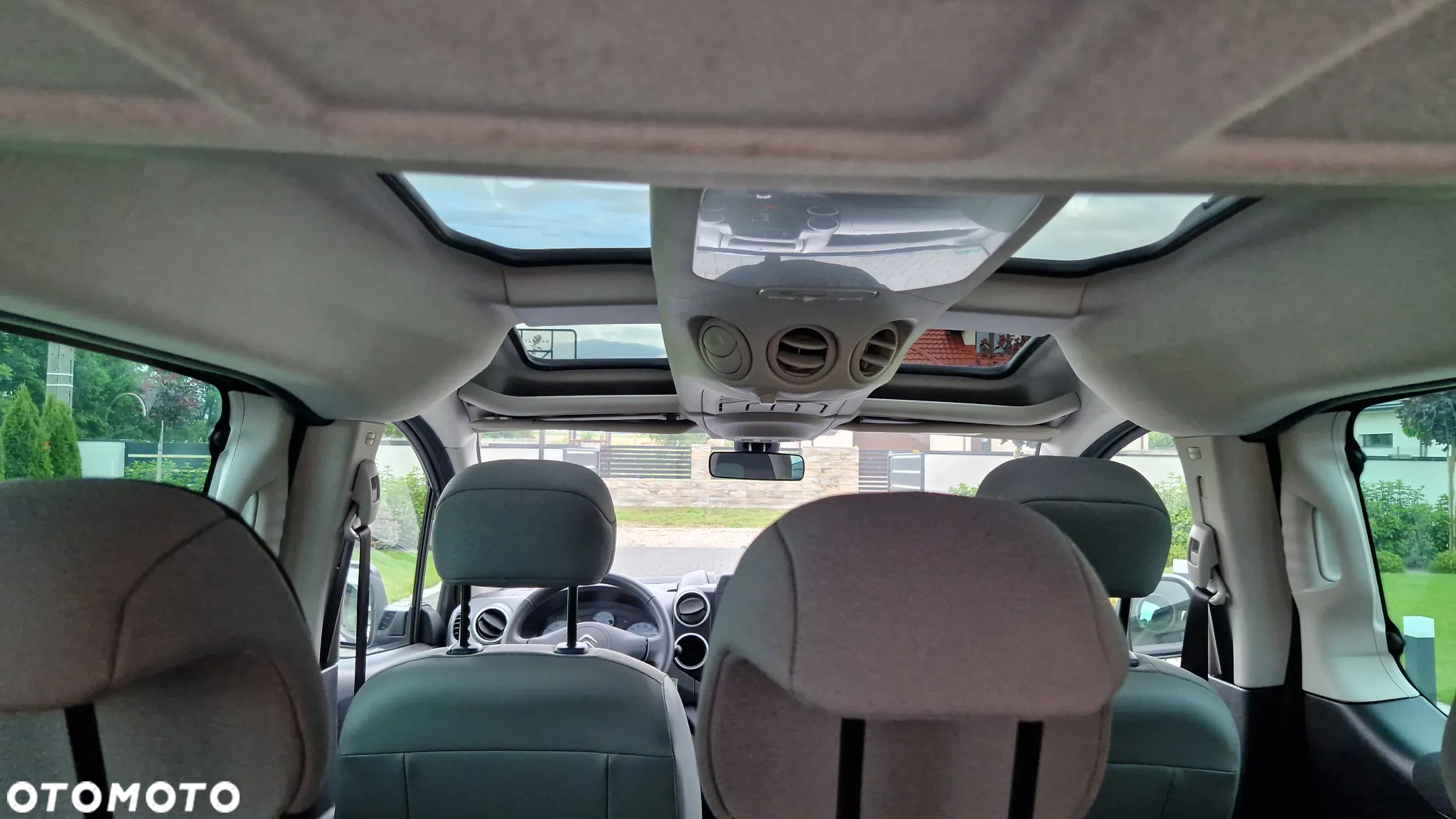 Citroën Berlingo Multispace BlueHDi 100 SELECTION - 12