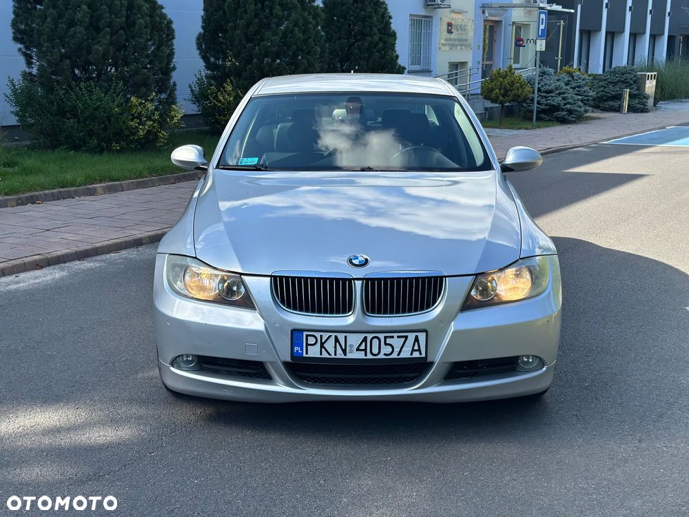 BMW Seria 3 318d - 8