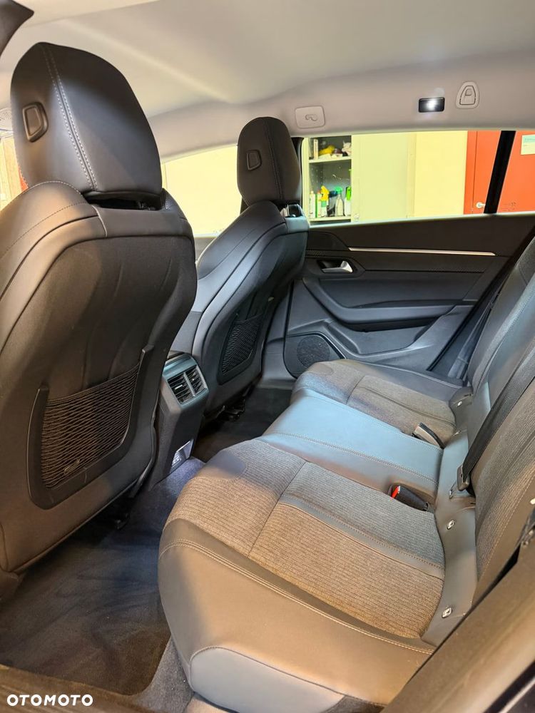 Peugeot 508 225 e-EAT8 Allure - 18