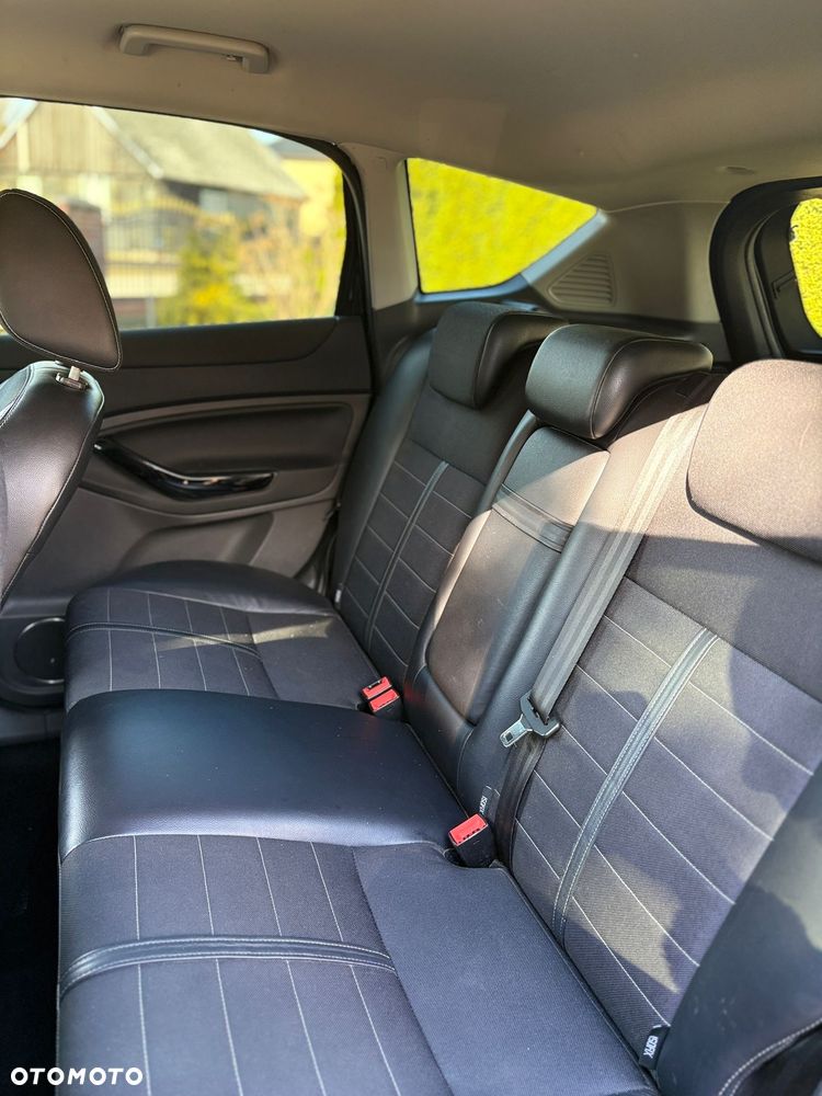 Ford Kuga 2.0 TDCi 4WD Titanium - 16