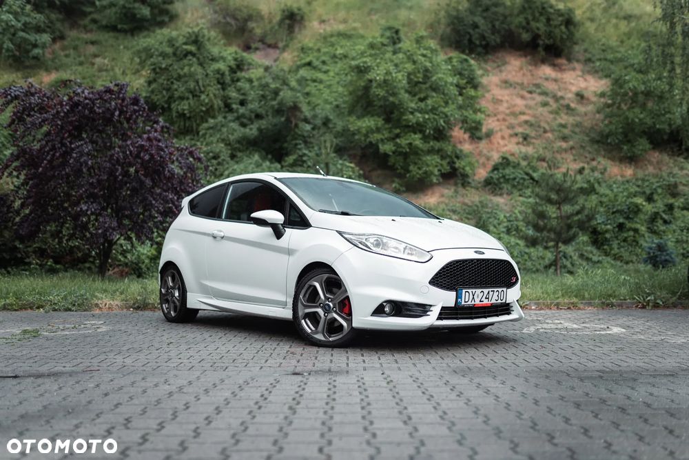 Ford Fiesta - 5