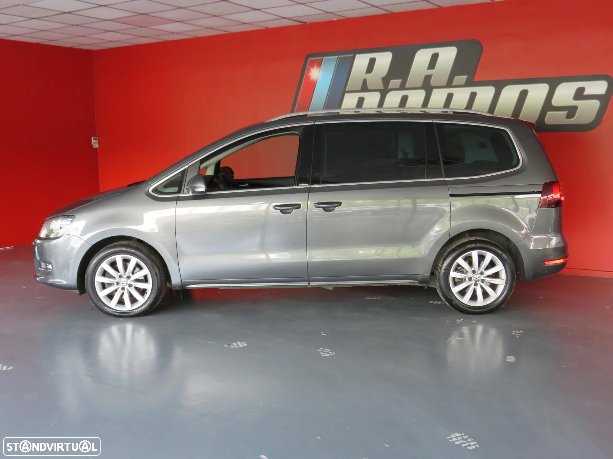 VW Sharan 2.0 TDI Highline DSG - 11