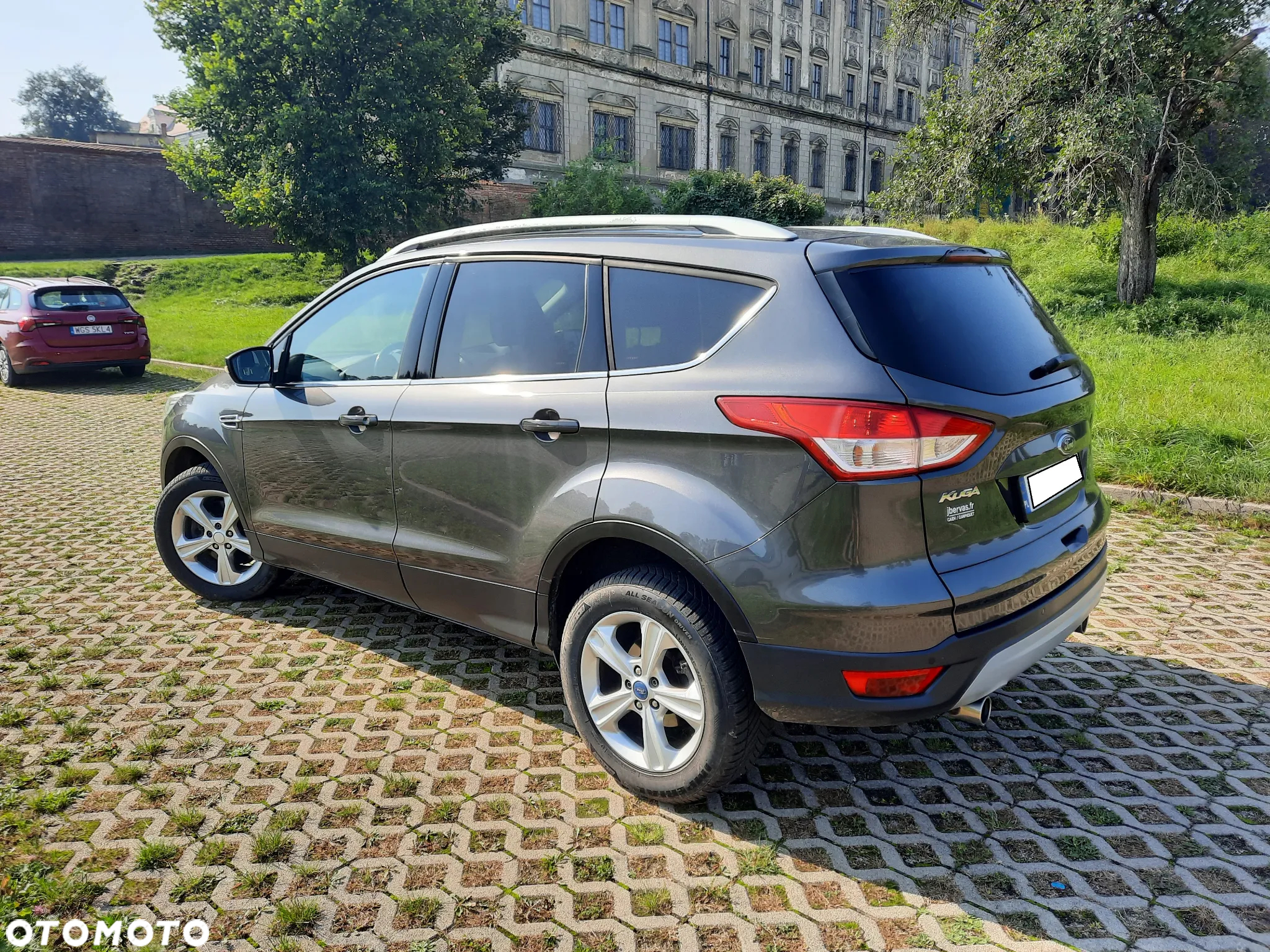 Ford Kuga 2.0 TDCi FWD Titanium - 13