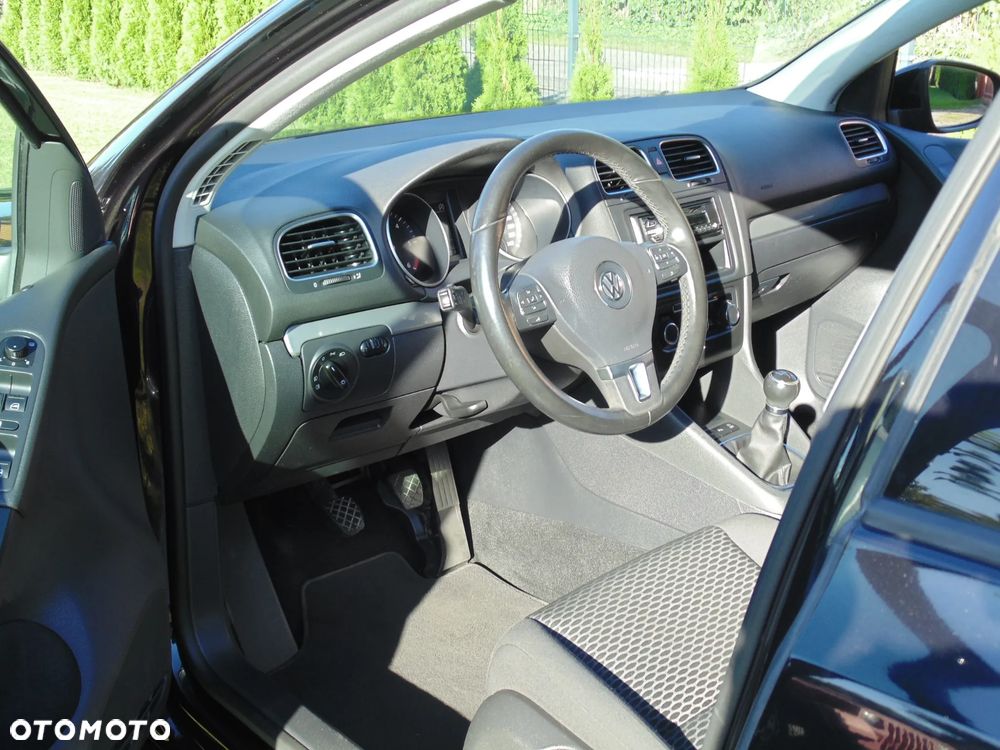 Volkswagen Golf 1.6 TDI DPF BlueMotion Technology Comfortline - 17