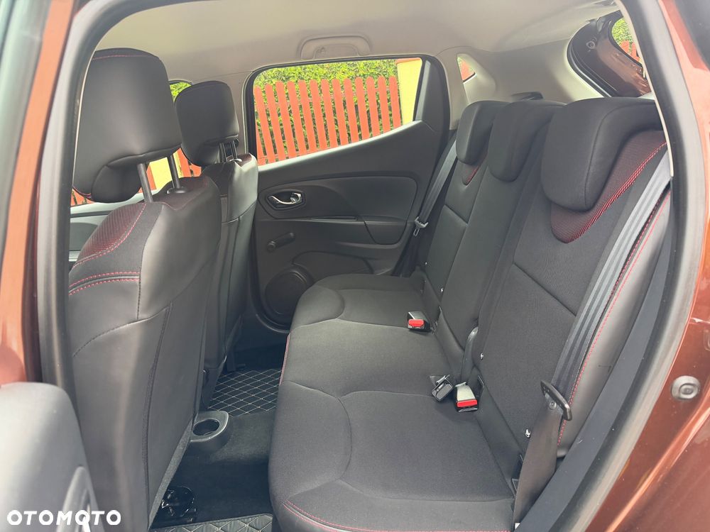 Renault Clio 1.2 16V 75 TomTom Edition - 5