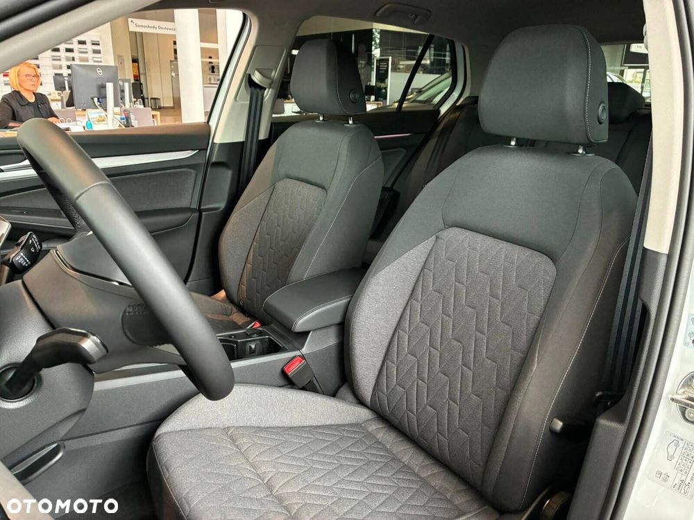 Volkswagen Golf - 4