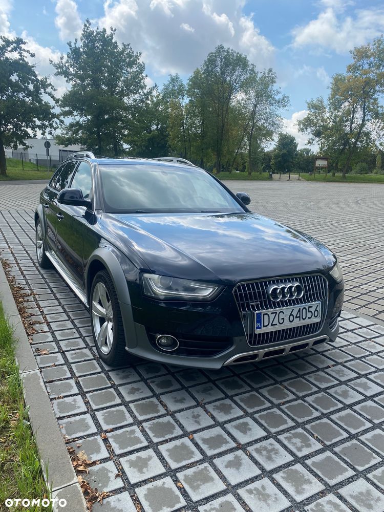 Audi A4 Allroad - 1