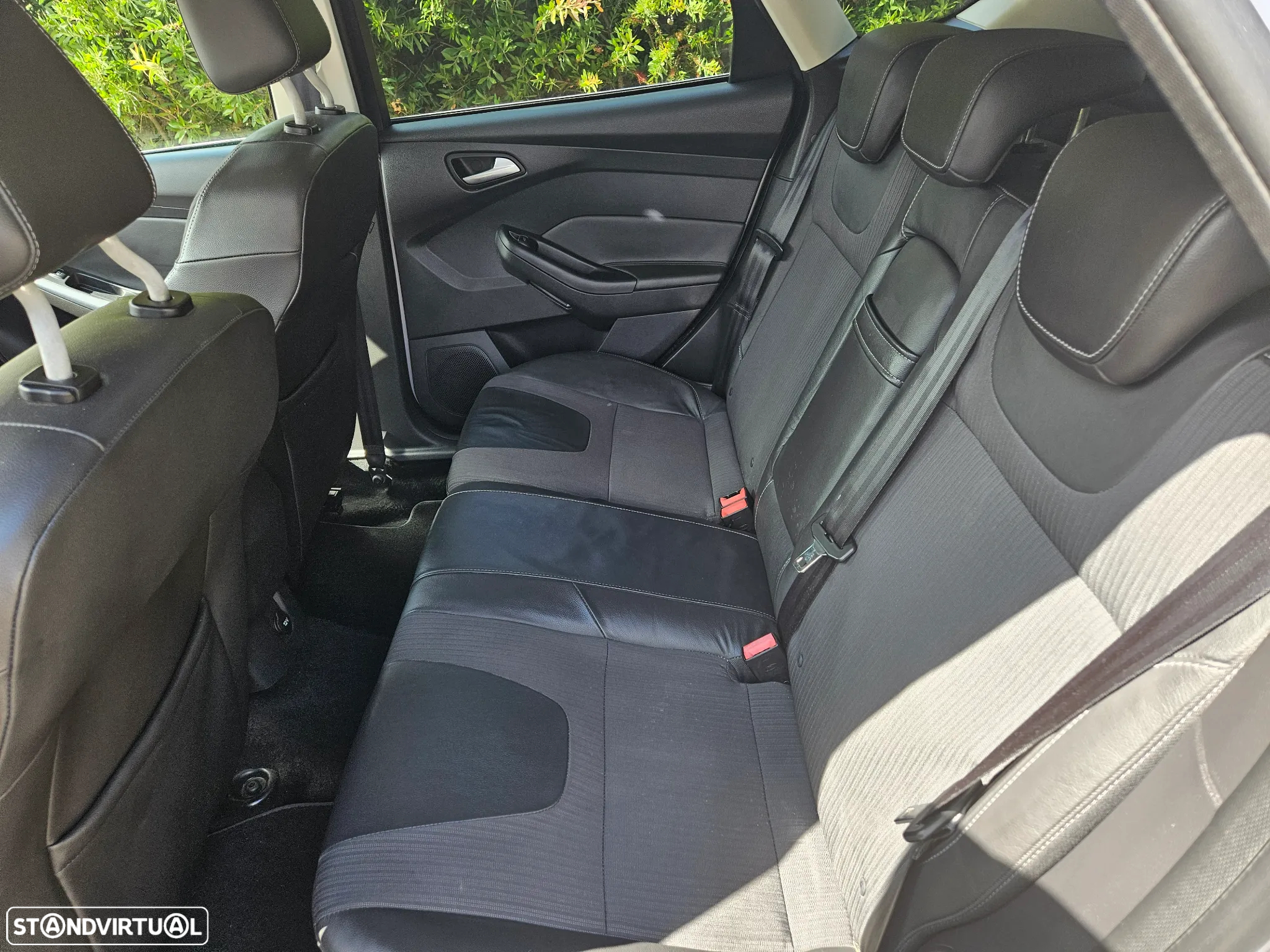 Ford Focus 1.6 TDCi Titanium - 23