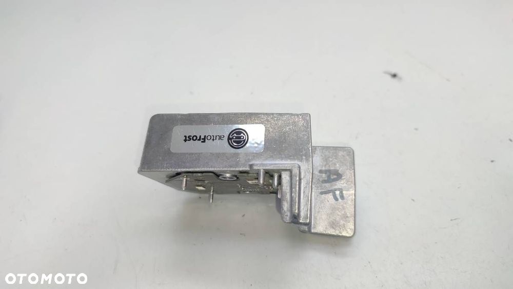 PRZETWORNICA MODUŁ LAMPY PRZÓD LED RAM 1500 2020 6002TZ0285 - 6