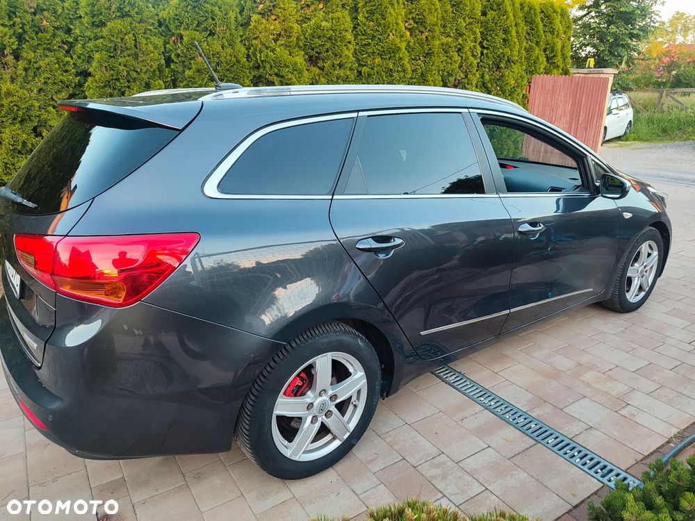Kia Ceed - 6