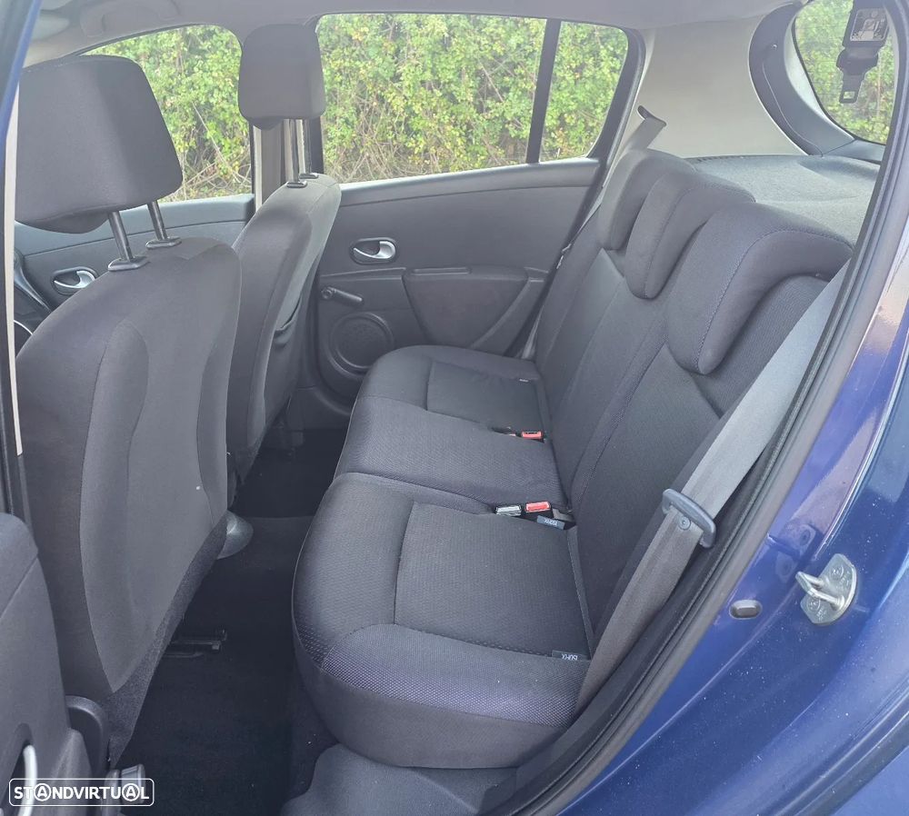 Renault Clio 1.5 dCi Confort - 8