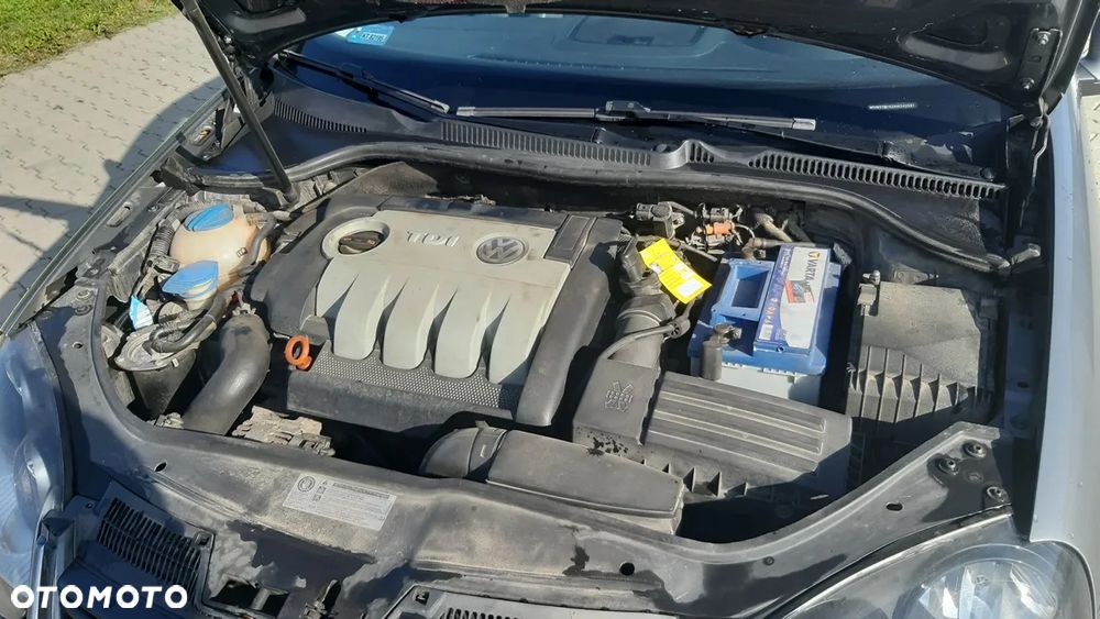 Volkswagen Golf 1.9 TDI 4Motion GT Sport - 7