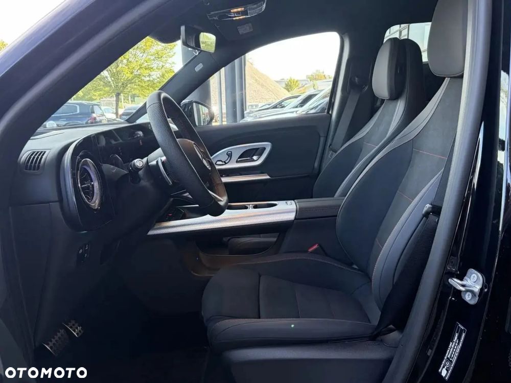 Mercedes-Benz Glb 2026 photo 5